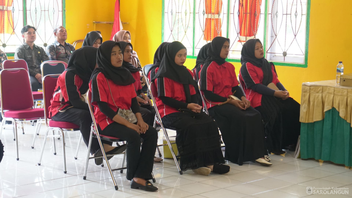 12 Juni 2025 - Penutupan Pelatihan Keterampilan Berbasis kompetensi Bertempat di Ruang Aula Kantor Camat Batin VIII