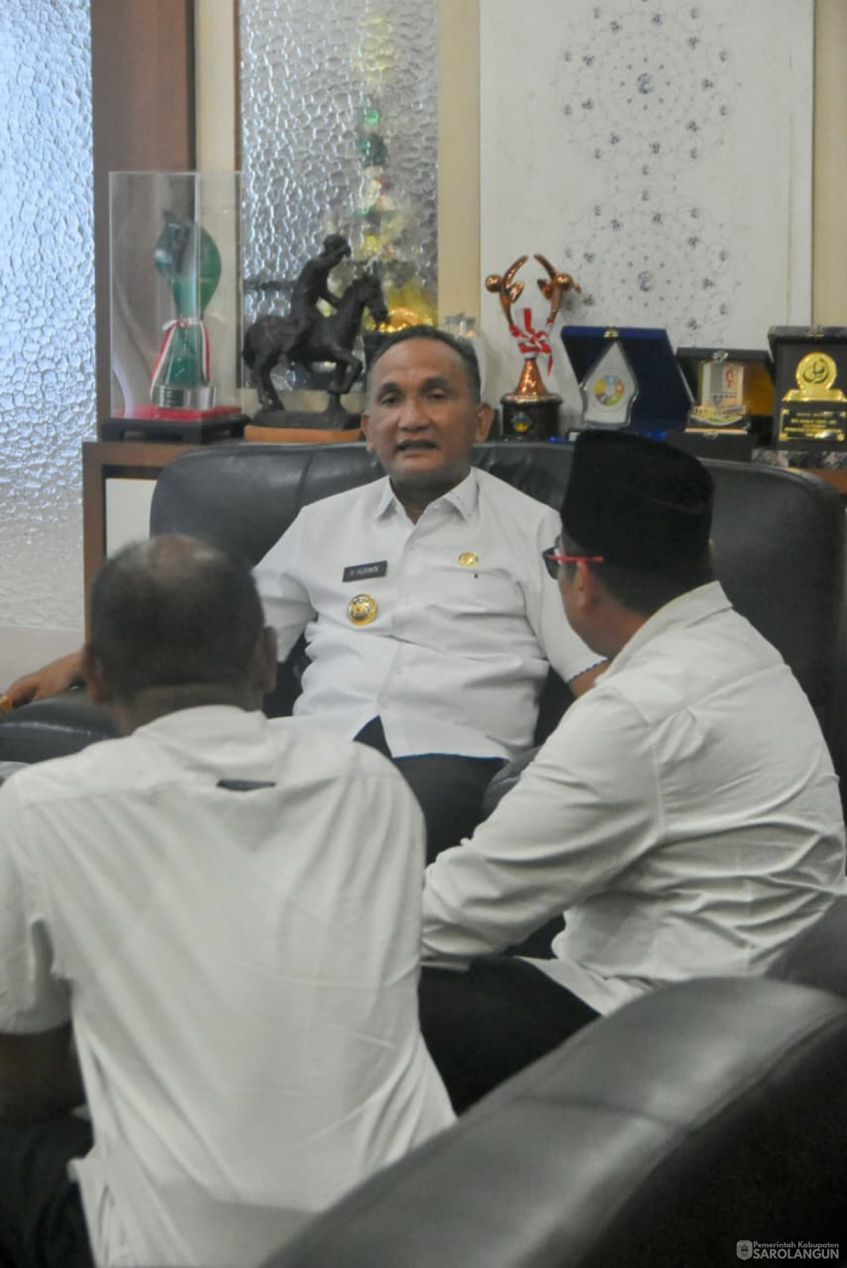 3 September 2025&nbsp; &nbsp;Silaturahmi dengan Kepala BPN Sarolangun di Ruang Kerja Bupati Sarolangun