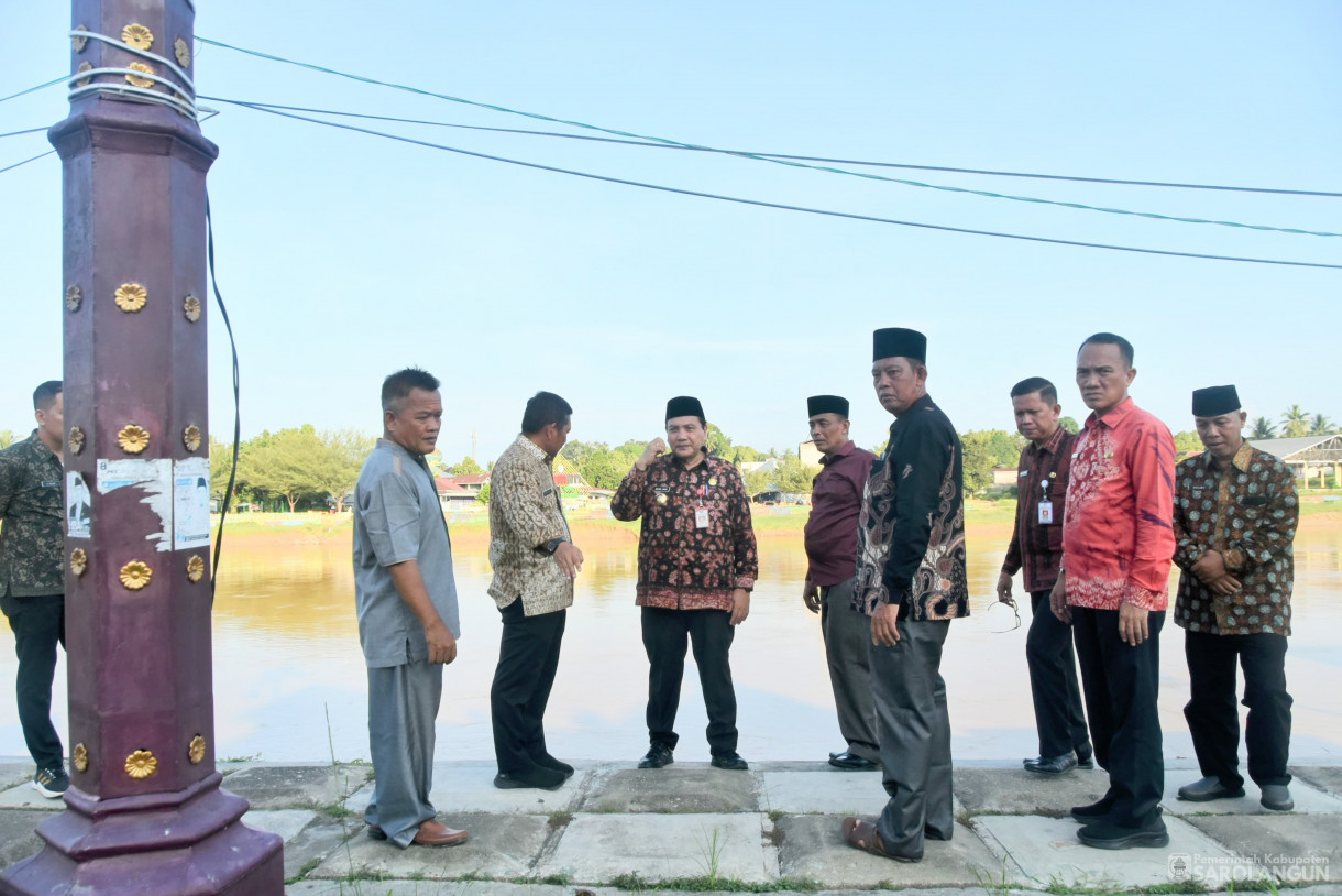 13 Juni 2024 - Meninjau Lokasi Rencana Pembangunan Tugu Biduk Di Depan Rumah Dinas Bupati Sarolangun