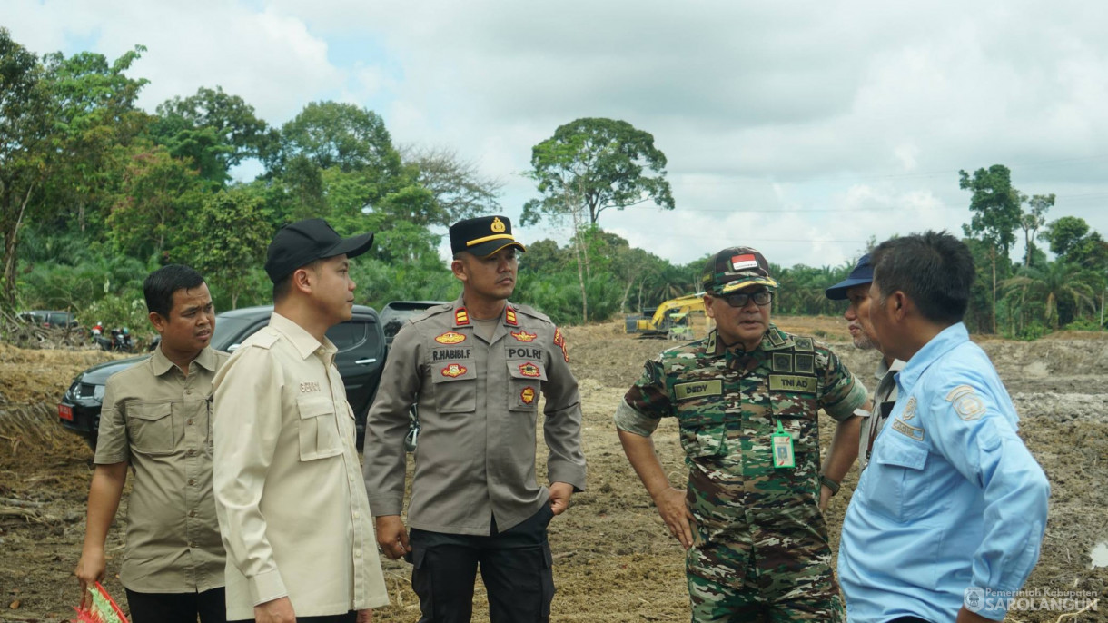 9 April 2026 Wakil bupati Sarolangun mengikuti percepatan tanam Dilokasi cetak sawah rakyat 10.000 hektar, kabupaten sarolangun