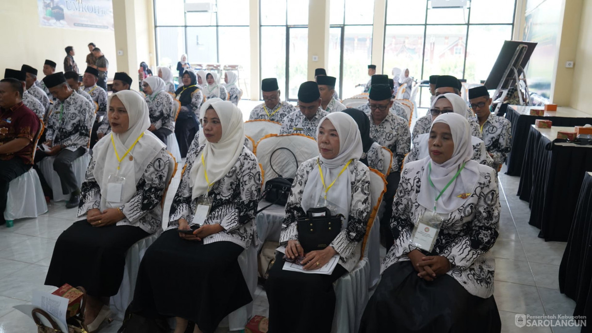 19 Juni 2025 -&nbsp;Membuka kegiatan Konfrensi Kabupaten PGRI Kabupaten Sarolangun masa Bakti XXIII Periode 2025 sd 2030