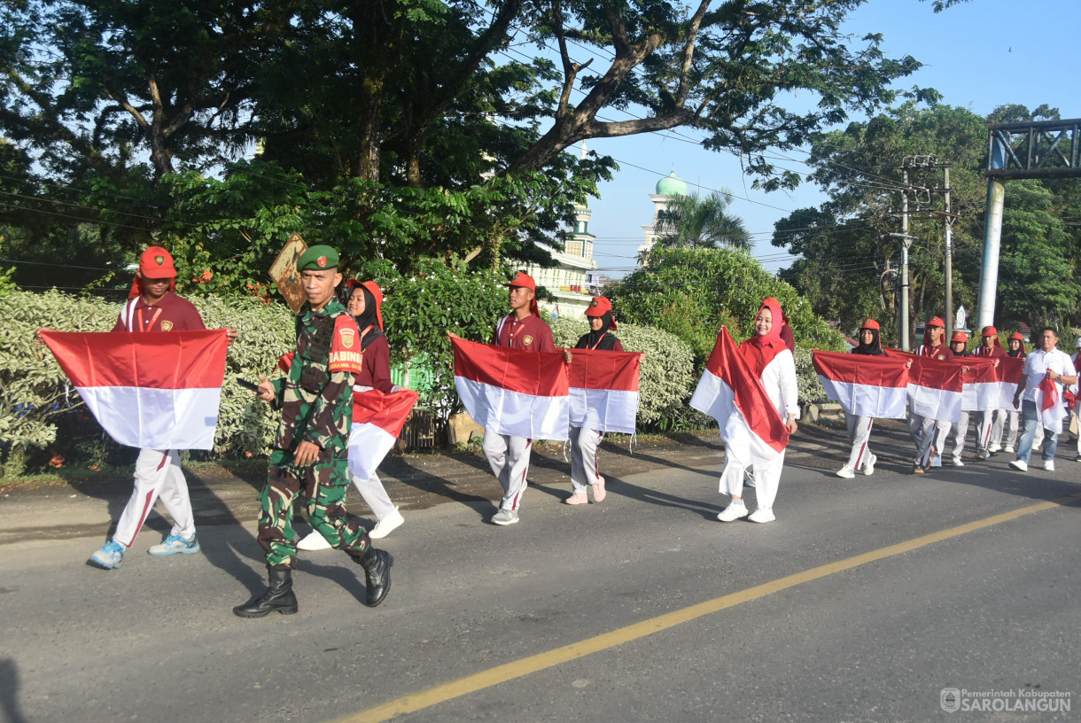10 Agustus 2024 -&nbsp;Pembagian Bendera Merah Putih Dalam Rangka Menyambut Hari Kemerdekaan RI Ke 79, Bertempat di Depan Bank Jambi