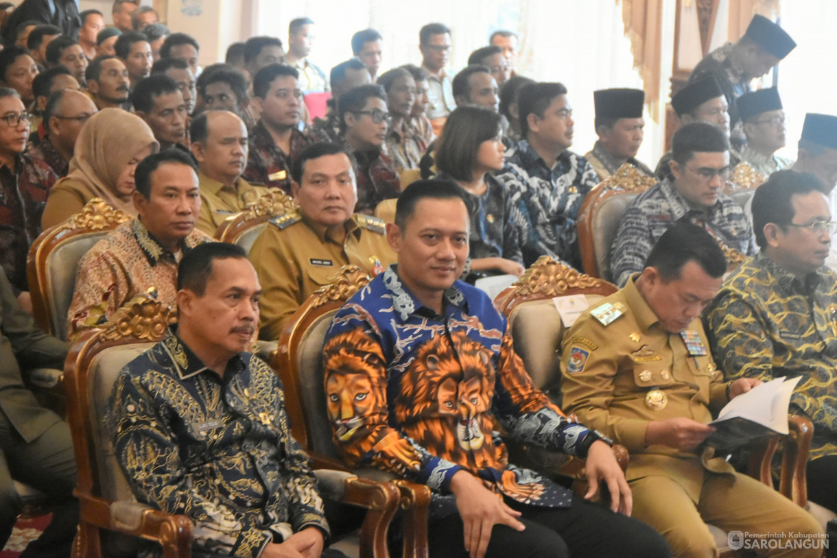 25 Juni 2024 - Launching Implementasi Sertipikat Elektronik Pada 7 Kantor Pertanahan Kabupaten Di Provinsi Jambi Dan Penyerahan Sertipikat Program Prioritas Nasional Kepada Peserta Simbolis, Bertempat di Au