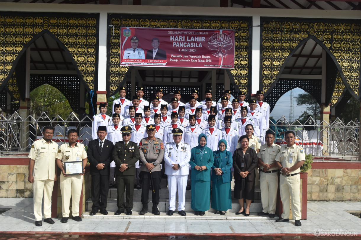 3 Juni 2024 -&nbsp;Upacara Peringatan Hari Lahir Pancasila Di Lapangan Gunung Kembang Sarolangun