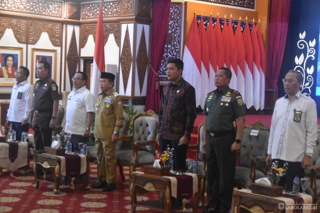 16 Desember 2024 -&nbsp;Penyerahan DIPA dan TKDD Provinsi Jambi Tahun 2025, Bertempat di Auditorium Rumah Dinas Gubernur Jambi