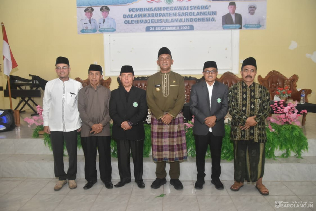 24 September 2025 Pelatihan Pegawai Syara Majelis Ulama Indonesia Kabupaten Sarolangun dengan tema Muzakarah Pegawaia Syara dalam Kabupaten Sarolangun