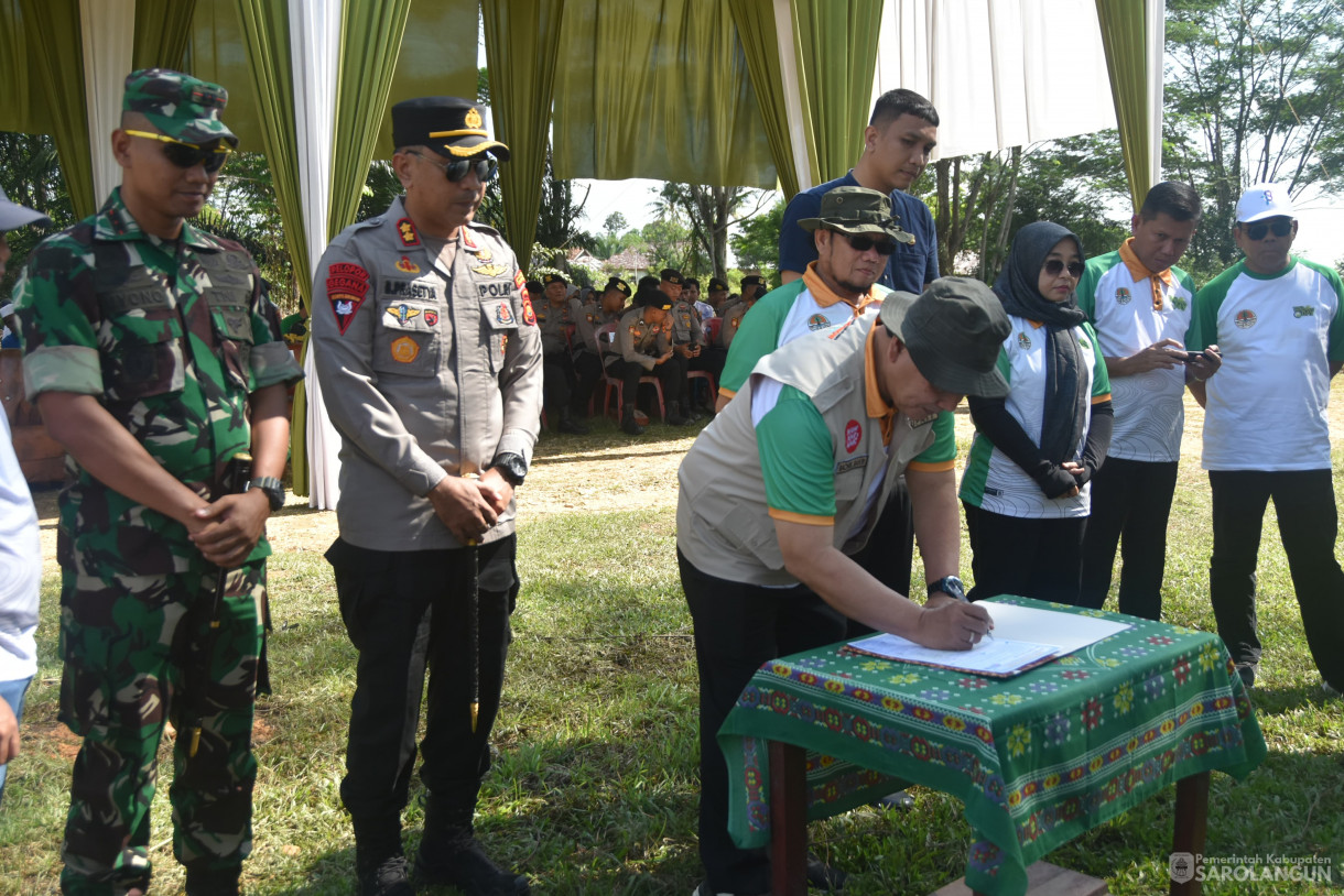 12 Juni 2024 -  Hari Lingkungan Hidup Sedunia Dengan Tema Penyelesaian Krisis Iklim Dengan Inovasi Dan Prinsip Keadilan Di Desa Monti Kecamatan Limun Dan Penebaran Beni