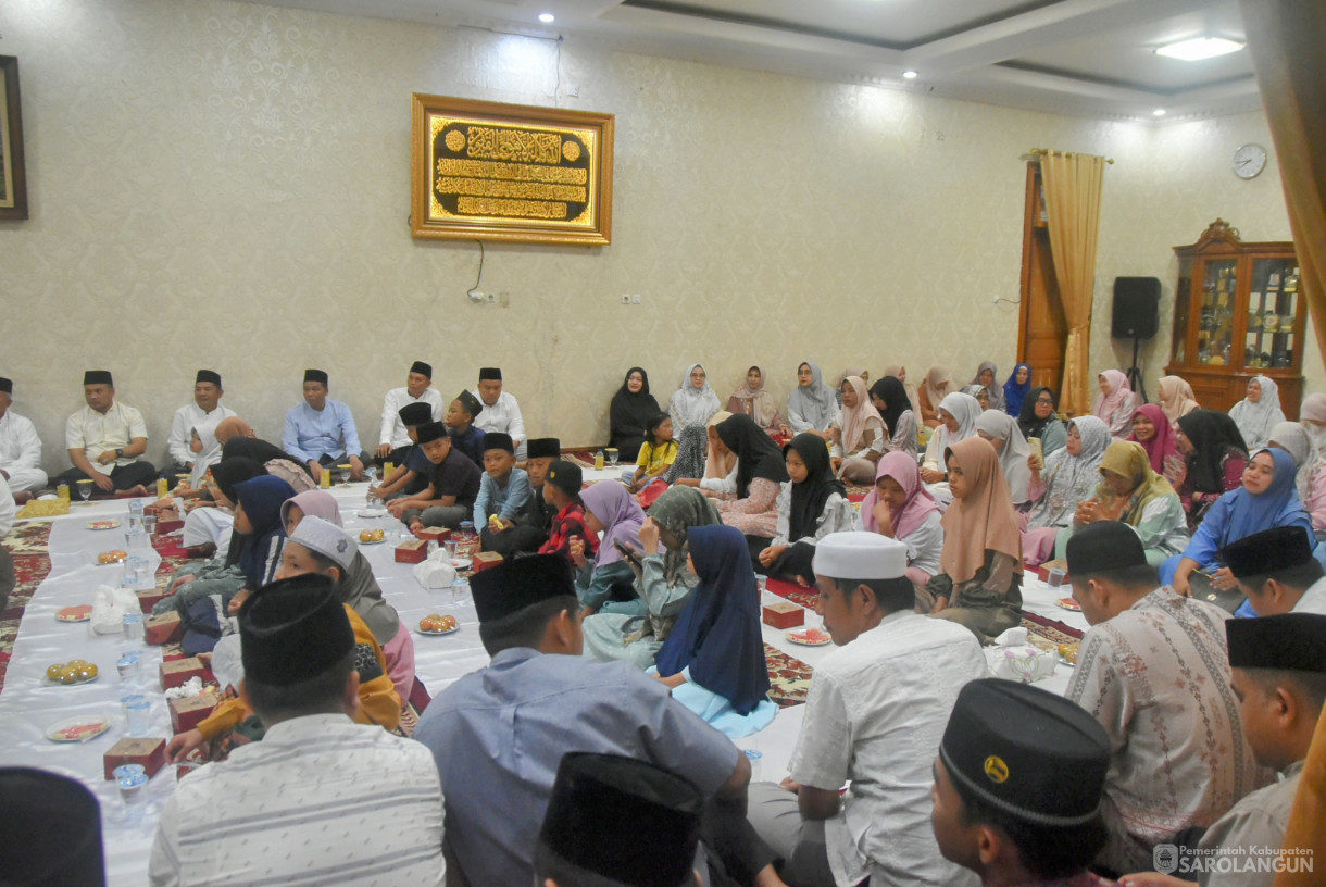 24 September 2024 - Yasinan dan Doa Bersama, Bertempat di Rumah Dinas Bupati Sarolangun