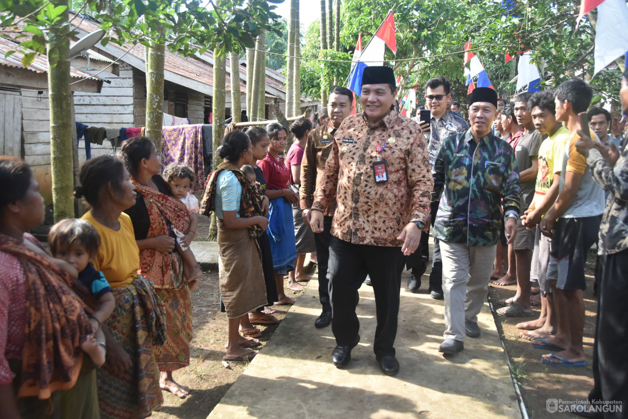 11 Juli 2024 - Penyerahan Bantuan Bantuan Untuk Warga Suku Anak Dalam, Bertempat di Desa Pulau Lintang Kecamatan Bathin VIII