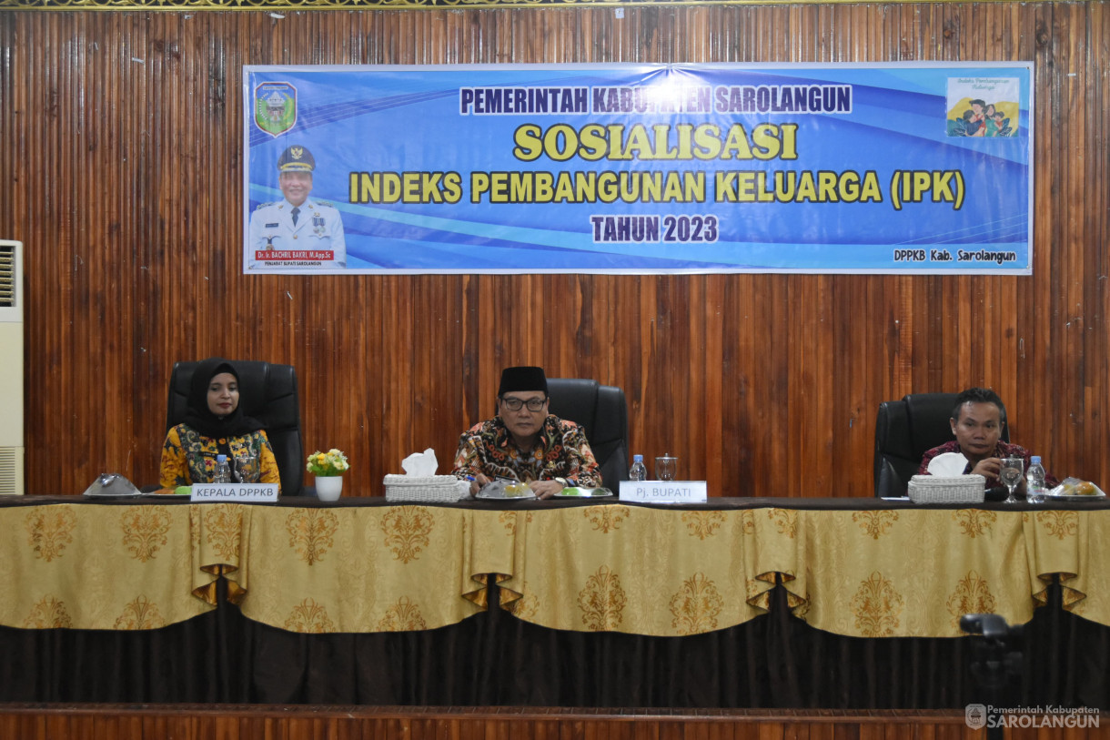 29 Desember 2023 - Sosialisasi Indeks Pembangunan Keluarga Tahun 2023 Di Aula Bappeda Sarolangun