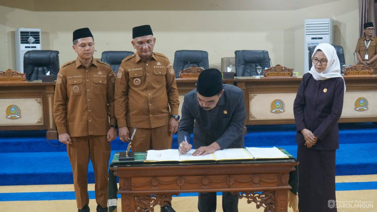 12 Mei 2026&nbsp;&nbsp;Rapat Paripurna DPRD Tingkat II Dalam Rangka Penyampaian Laporan Pansus DPRD, Pengambilan Keputusan dan penandatanganan Persetujuan bersama terhadap Raperda Pembentukan Desa Sido Mukti Di Wilayah Kec. Singkut