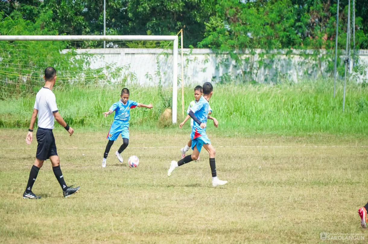 2 Agustus 2026 Pembukaan Pertandingan Minggu pertama Sarolangun Junior League 2026 di Lapangan GOR KONI Sarolangun