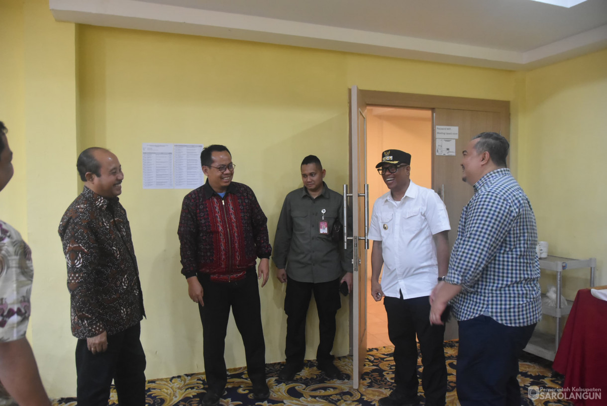 26 Oktober 2024 - Monitoring Pelaksanaan Assessment Jabatan Pimpinan Tinggi Pratama, Bertempat di Hotel Abadi Suite Kota Jambi