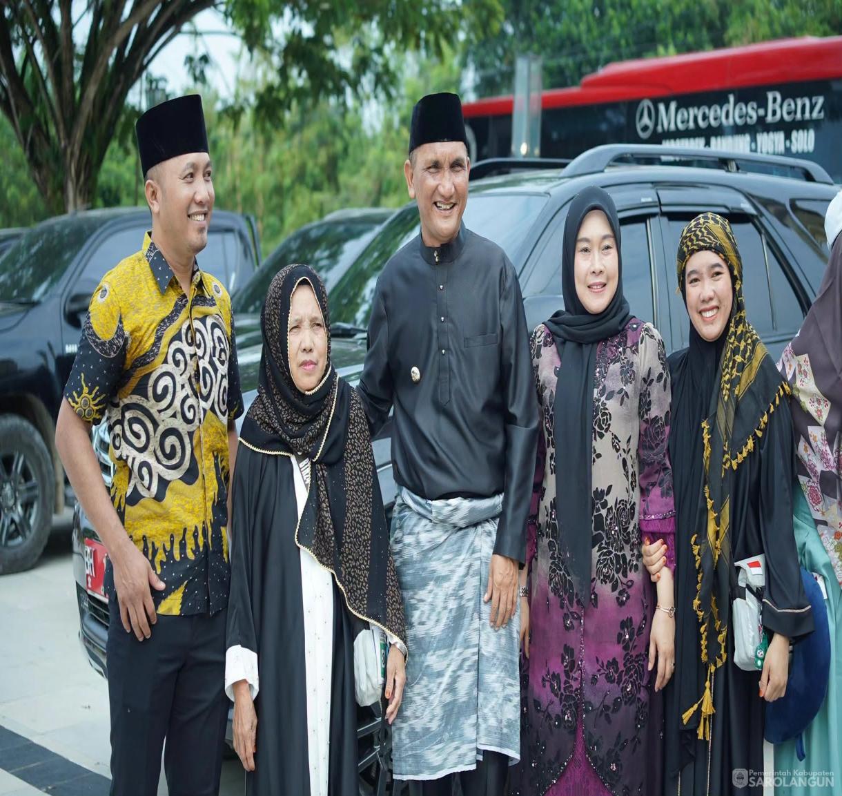 29 Juni 2026 Bupati Sarolangun Menyambut Kedatangan Jamaah Haji Sarolangun di Masjid Assulthon Sarolangun