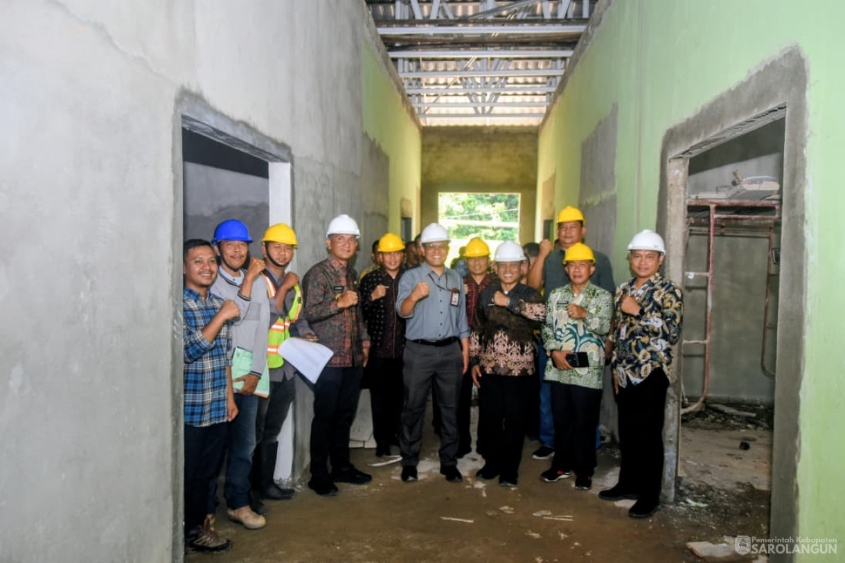 30 Oktober 2025 Peninjauan Proyek PBJ Strategis di RSUD dan Jalan Desa Panti&nbsp; Lubuk Resam