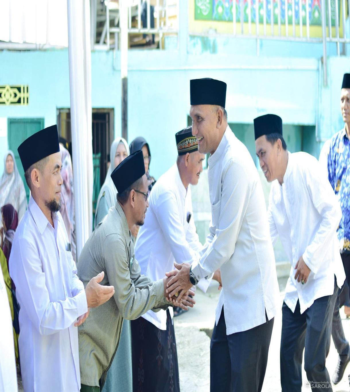 20 Mei 2026 Pengajian Akbar dalam rangka Wisuda Khotmil Quran ke 26, Tasyakuran Kelulusan Siswa Siswi SMP, SMA, MA Tahun Ajaran 2025 2026 dan Harlah Pondok Pesantren Nurul Jadid Singkut ke 25.