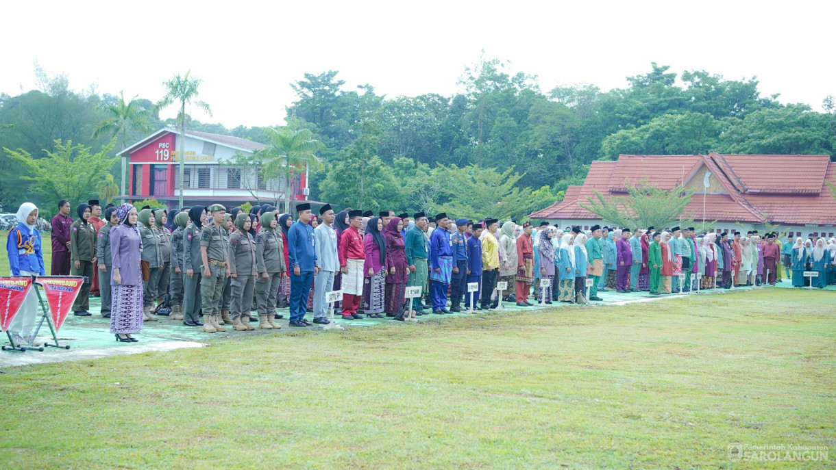 5 Mei 2026 Bupati Sarolangun Pimpin Upacara Peringatan Hari Pendidikan Nasional di Lapangan Gunung Kembang Sarolangun