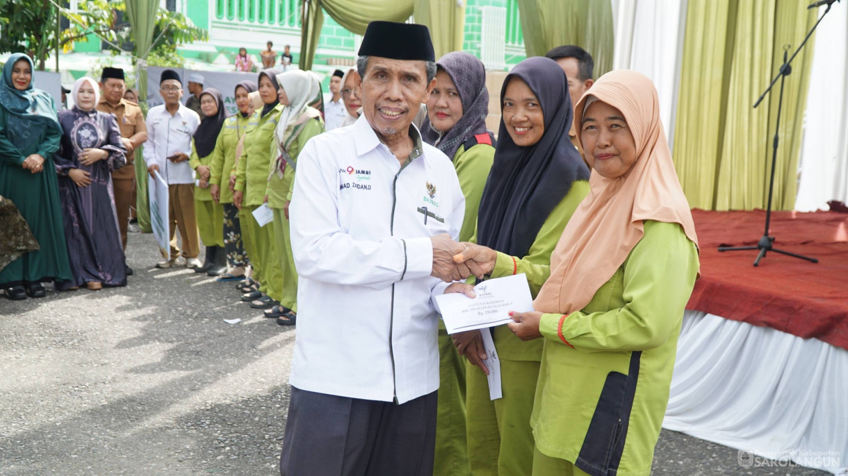 23 Februari 2025&nbsp;Pembukaan Iftar Bazar Ramadhan oleh Pelaku UMKM Baznas dan Pelayanan Sehat Gratis di Masjid Alfalah Sarolangun