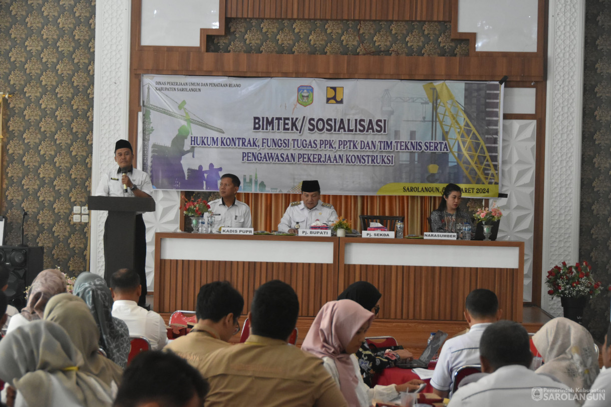 6 Maret 2024 – Bimtek Dan Sosialisasi Hukum Kontrak, Fungsi Tugas PPK, PPTK, Dan Tim Teknis Serta Pengawasan Pekerjaan Konstruksi Di Aula Golden Hotel Sarolangun