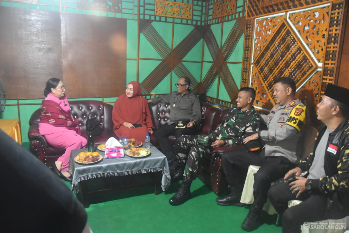 24 Desember 2024 - Meninjau Pos Pengamanan Nataru di Kecamatan Singkut dan Kecamatan Pelawan