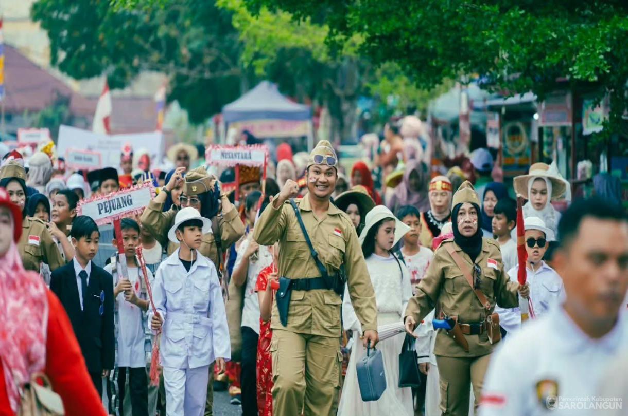 18 Agustus 2026 Pelepasan Pawai Karnaval Memeriahkan HUT RI Ke 81 di Laman Basamo
