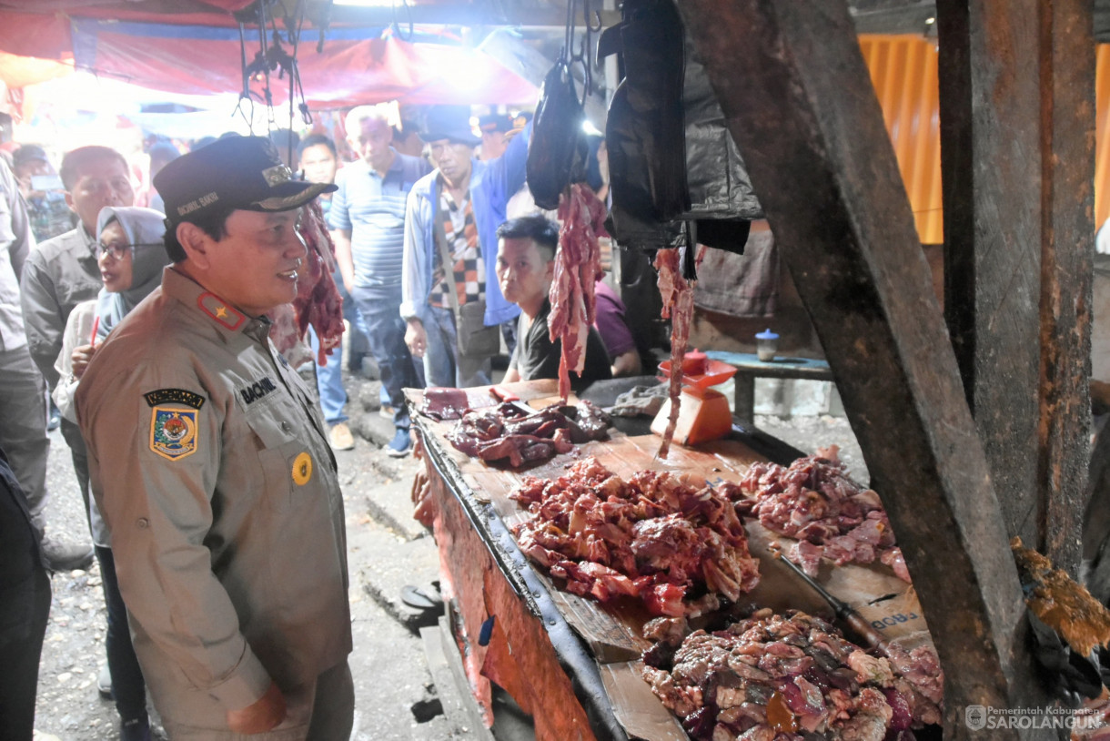 15 Juni 2024 - Sidak Pasar Dalam Rangka Mengecek Harga Dan Ketersediaan Bahan Pokok Mebjelang Hari Raya Idul Adha Di Pasar Atas Sarolangun