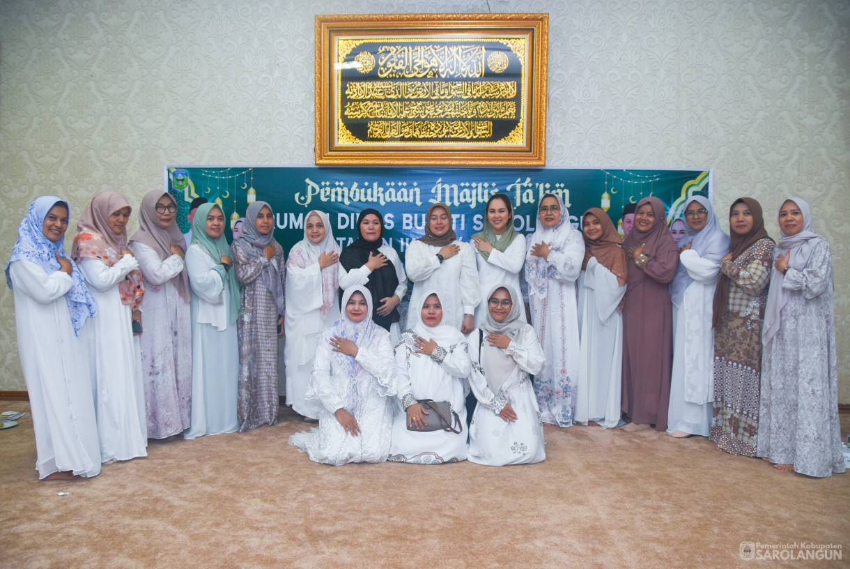 25 April 2025 -&nbsp;Pembukaan Kegiatan Majelis Taklim Rumah Dinas Bupati Sarolangun