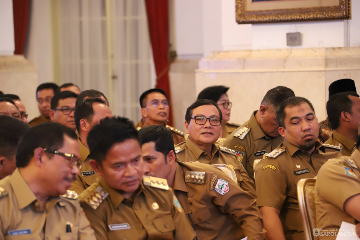 30 Oktober 2023 - Penjabat Bupati Sarolangun Menghadiri Rapat Koordinasi Pengarahan Presiden RI Kepada Penjabat Kepala Daerah Se Indonesia Di Istana Negara