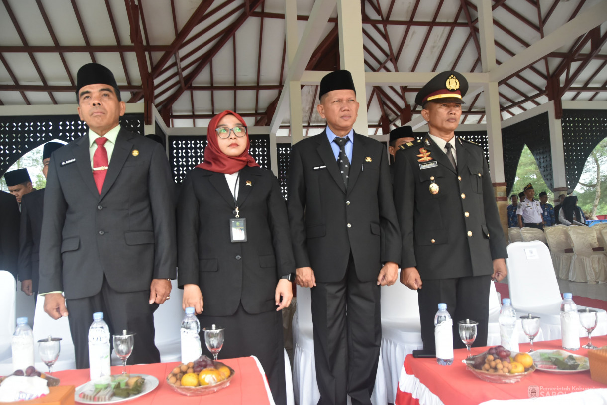 6 Mei 2024 - Upacara Peringatan Hari Pendidikan Nasional Di Lapangan Gunung Kembang Sarolangun