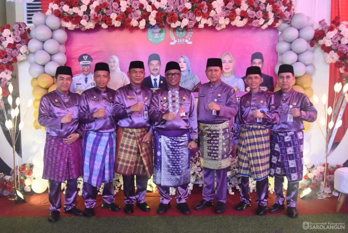 15 Oktober 2024 - Rapat Paripurna HUT Sarolangun Ke 25, Bertempat di Gedung DPRD Kabupaten Sarolangun