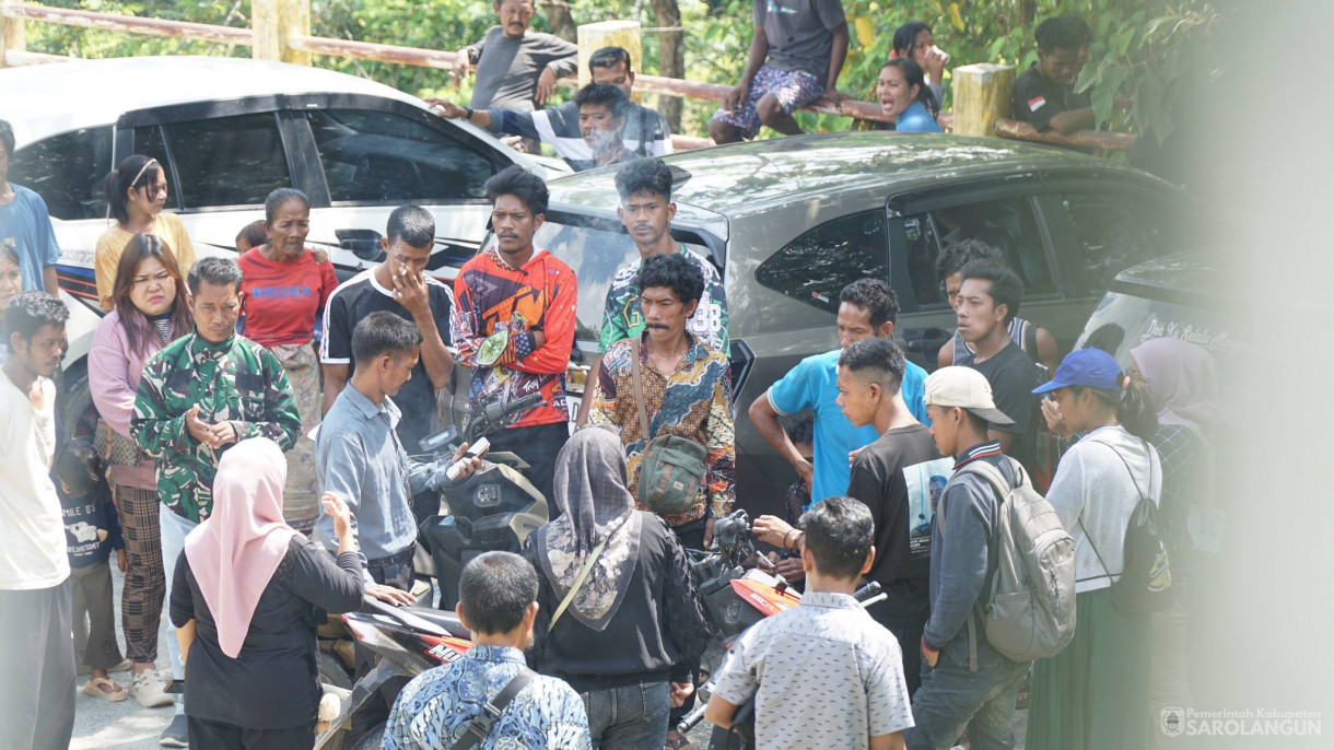 17 April 2026 Bupati Sarolangun Bersama Jajaran Forkopimda, Tokoh Adat, Tokoh Masyarakat Melaksanakan Rapat Penyelesaian Konflik Antara PT. SAL dan Warga Suku Anak Dalam di Ruang Pola utama Kantor Bupati Sarolangun