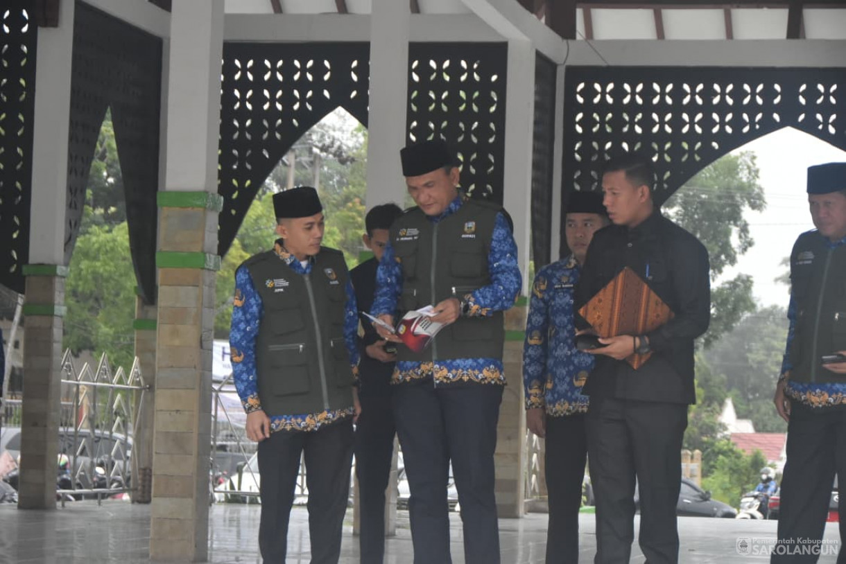 17 November 2025&nbsp; Apel Gabungan Sekaligus Praktek SERUT 17 PENTING di Lingkungan Pemerintah Kabupaten Sarolangun