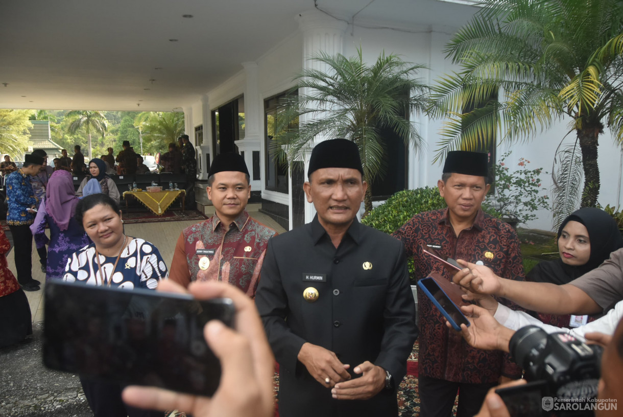 22 Mei 2025 -&nbsp;Penyerahan SK CPNS Tahun 2024 dan Pengambilan Sumpah Janji Jabatan di Lingkungan Pemerintah Kabupaten Sarolangun
