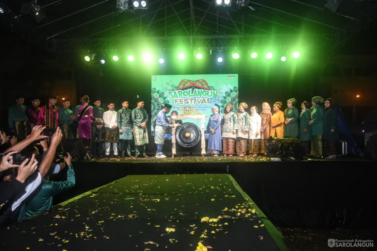 4 Desember 2025&nbsp; Pembukaan Festival Sarolangun Tahun 2025