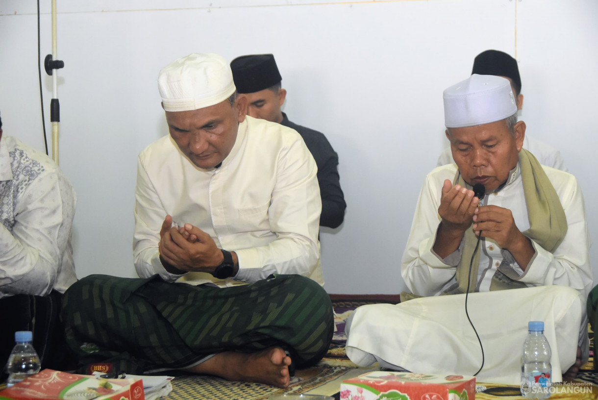 25 Juli 2025 - Sholat Jumat Berjamaah dan Sedekah Turun Betaun Masyarakat Desa Tanjung di Masjid Al Muawwanah Desa Tanjung