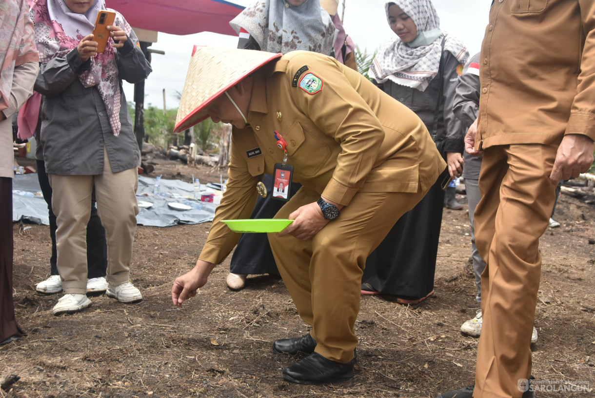 10 September 2024 - Tanam Perdana Padi Ladang Kelompok Tani Mitra Jaya, Bertempat di Desa Pulau Melako Kecamatan Bathin VIII