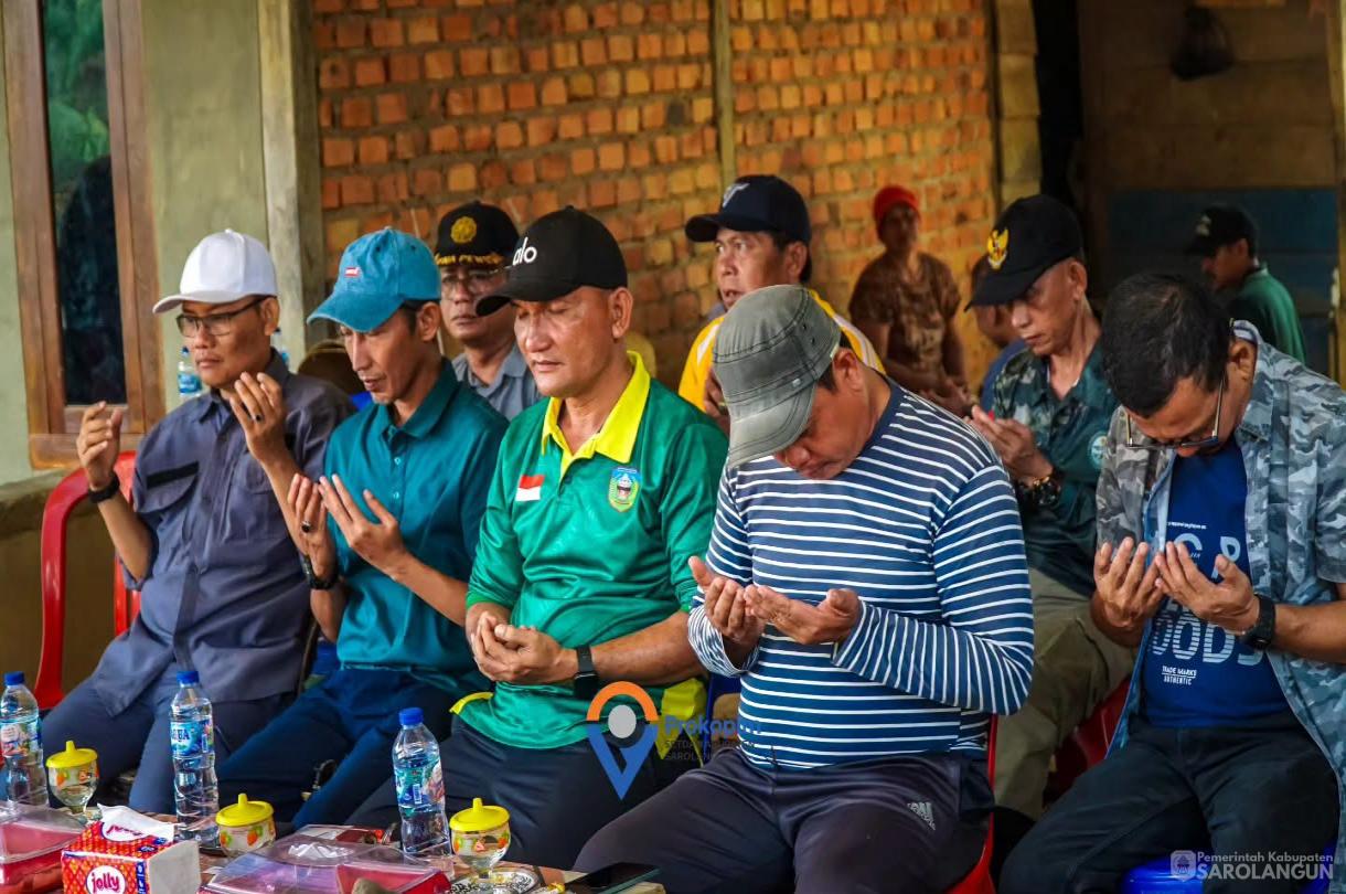 26 Agustus 2026 Momen Kebersamaan Bupati Sarolangun dengan Masyarakat Dusun Trans 3 Desa Sepintun Kecamatan Pauh