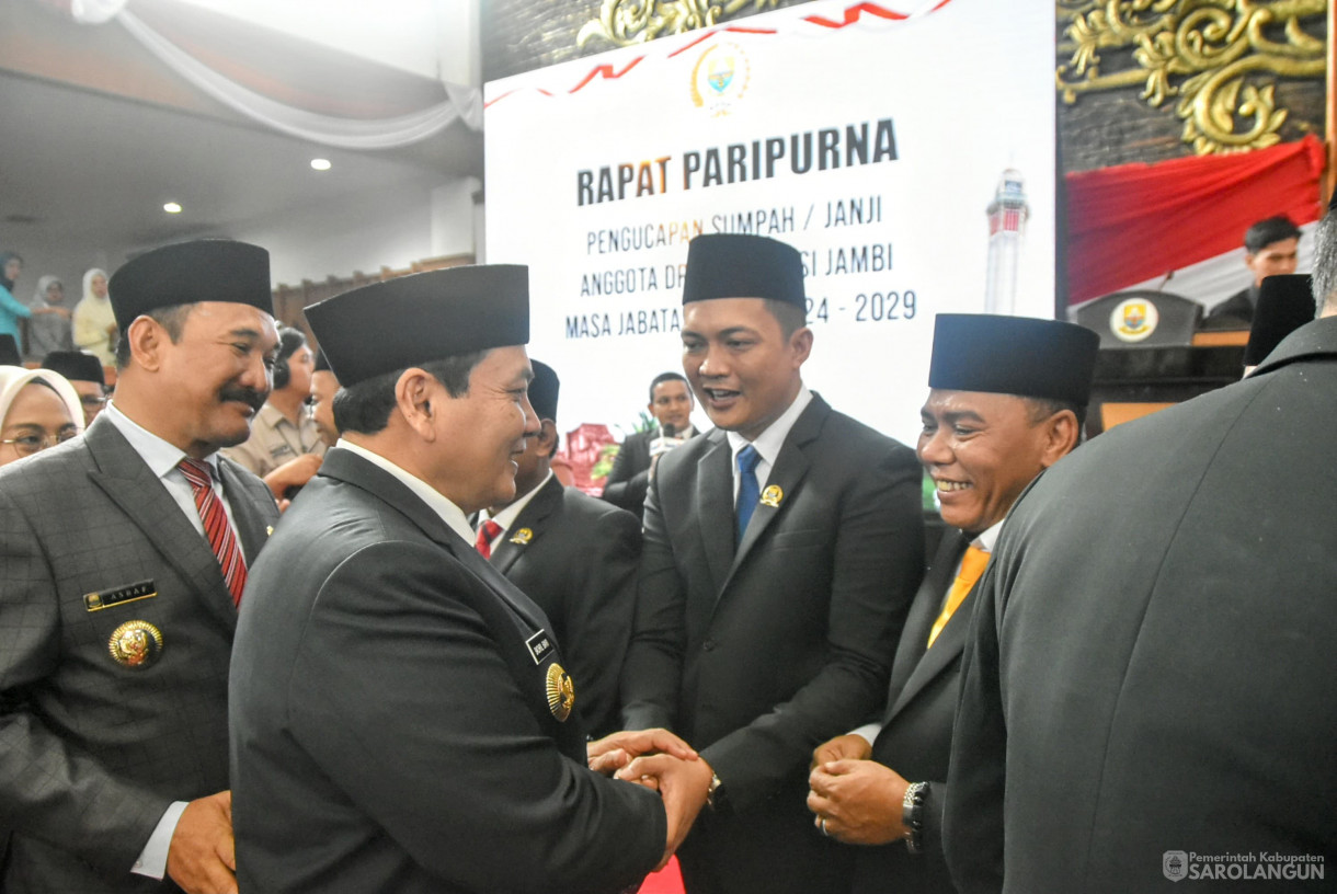9 September 2024 -&nbsp;Rapat Paripurna Pengucapan Sumpah Janji Anggota DPRD Provinsi Jambi Masa Jabatan Tahun 2024 sd 2029, Bertempat di Ruang Rapat Paripurna DPRD Provinsi Jambi