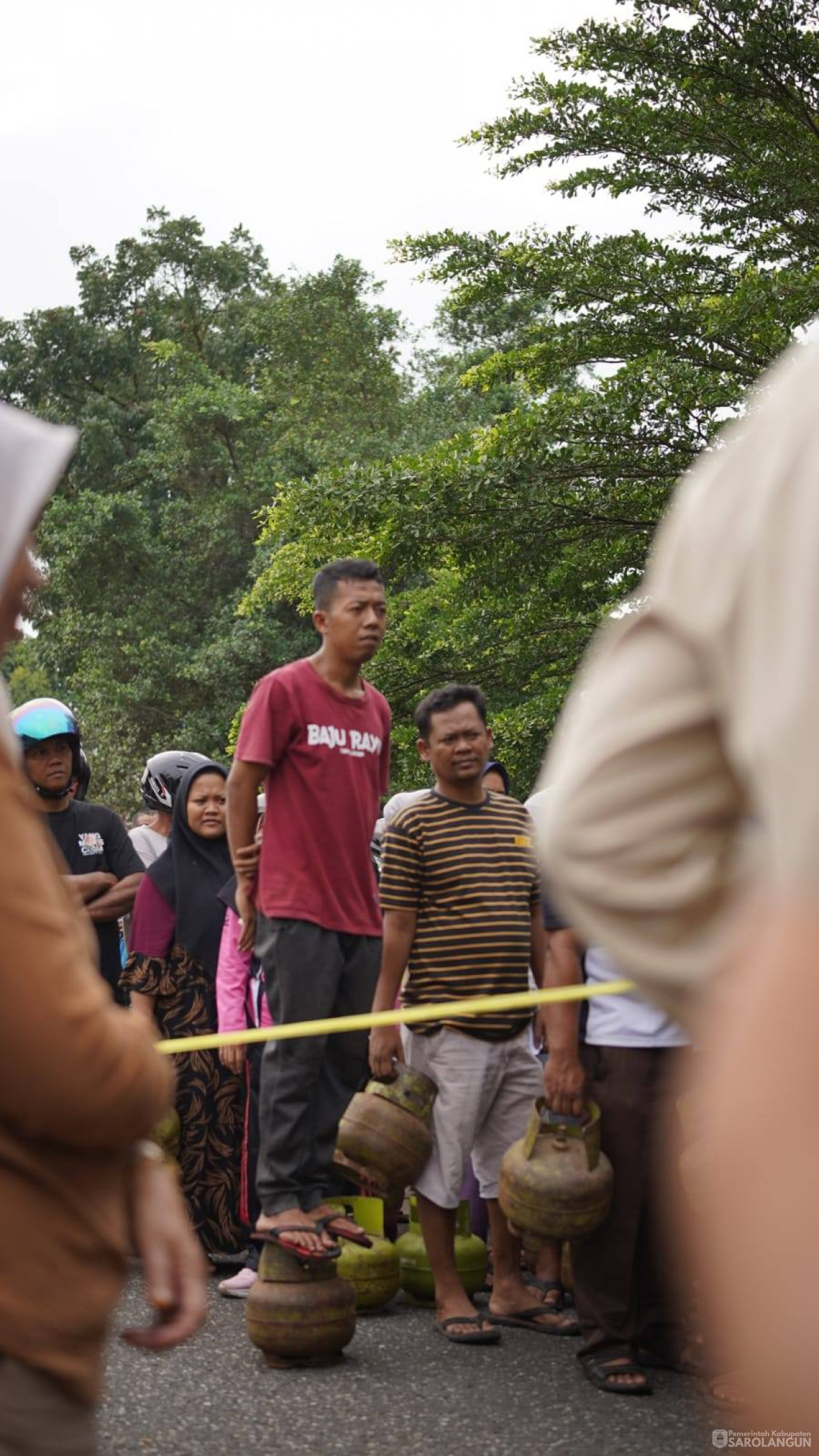 Monitoring Dalam Rangka Operasi Pasar Gas Elpiji 3 kg sejumlah 560 tabung untuk masyarakat di Laman Basamo