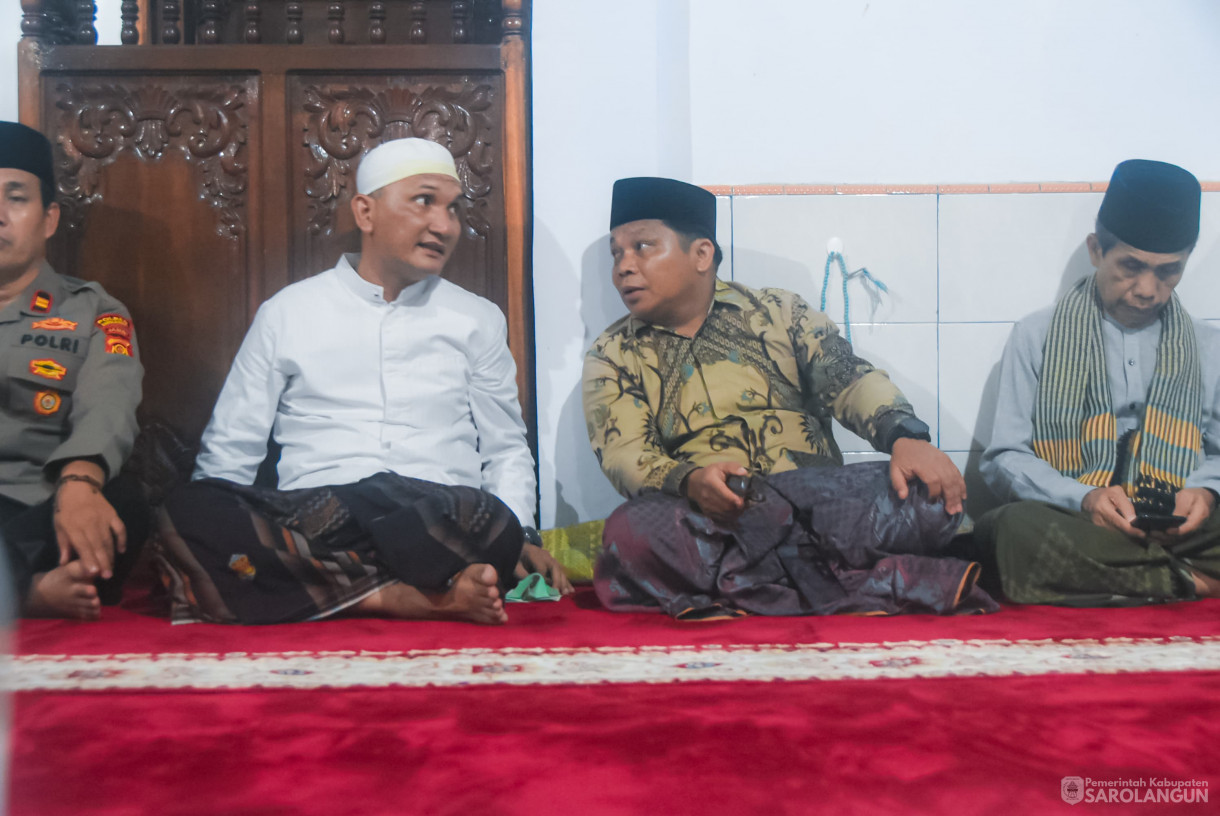 25 Maret 2025 -&nbsp;Buka Bersama Di Kediaman Anggota DPRD Dapil IV Bapak H. Tabroni, Dilanjutkan Safari Ramadhan di Masjid Al Muhajirin Desa Pekan Gedang Kecamatan Batang Asai