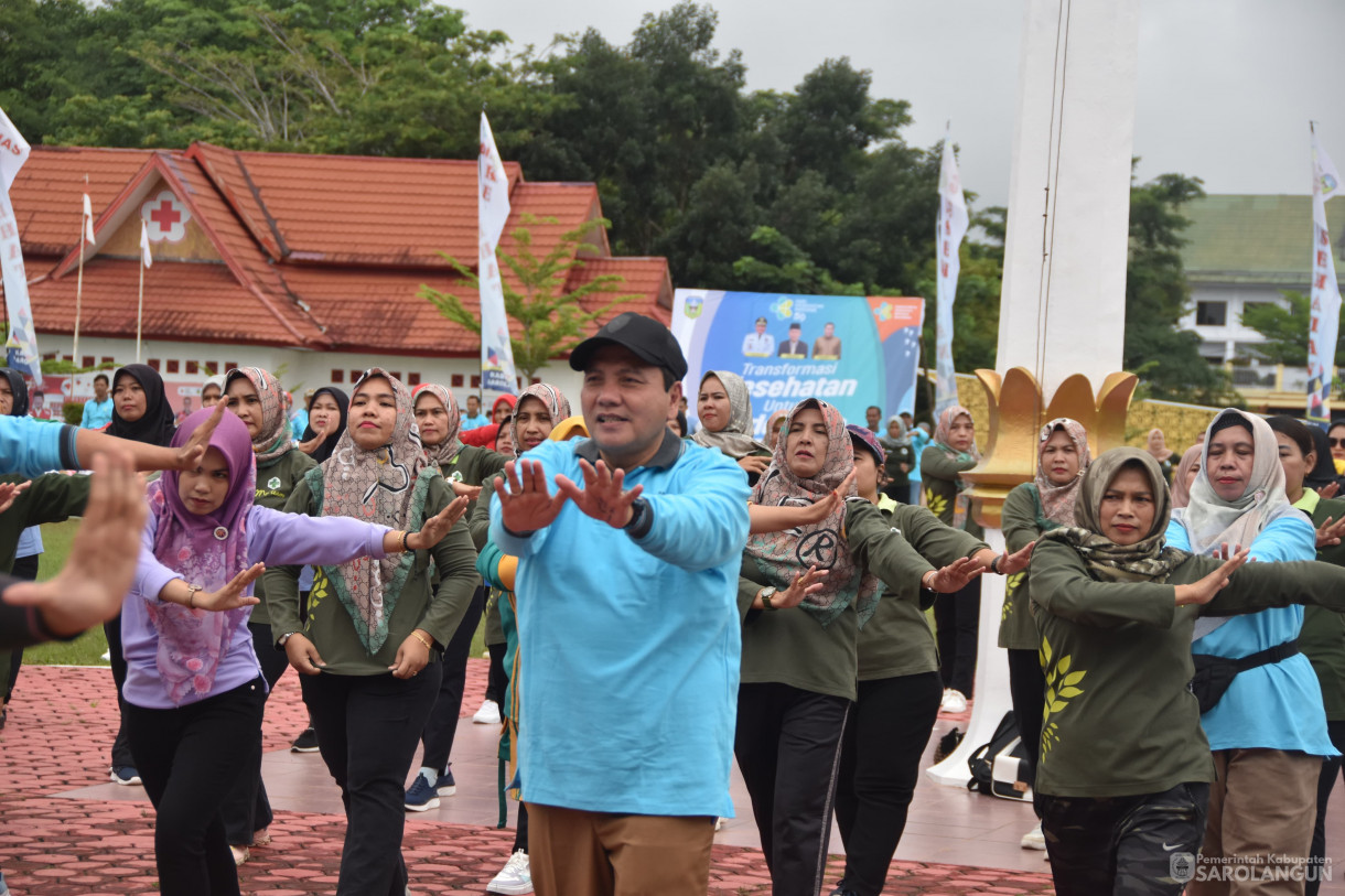 27 November 2023 - Memperingati Hari Kesehatan Nasional ke 59 Tahun 2023 Dilapangan Gunung Kembang Kab. Sarolangun