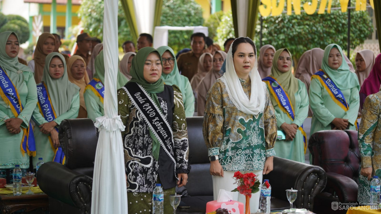 14 Juli 2025 - Pj Sekda Kabupaten Sarolangun Membuka Kegiatan Penguatan Transisi PAUD Ke SD Masa Transisi Masa Pengenalan Lingkungan Sekolah Ramah Tahun 2025 di SD 57 Sungai Benteng Kecamatan Singkut