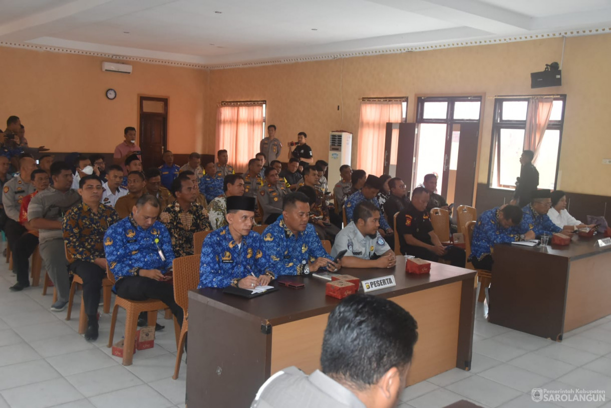 17 Desember 2024 - Rapat Koordinasi Lintas Sektoral Dalam Rangka Kesiapan OPS Lilin di Aula Polres Sarolangun