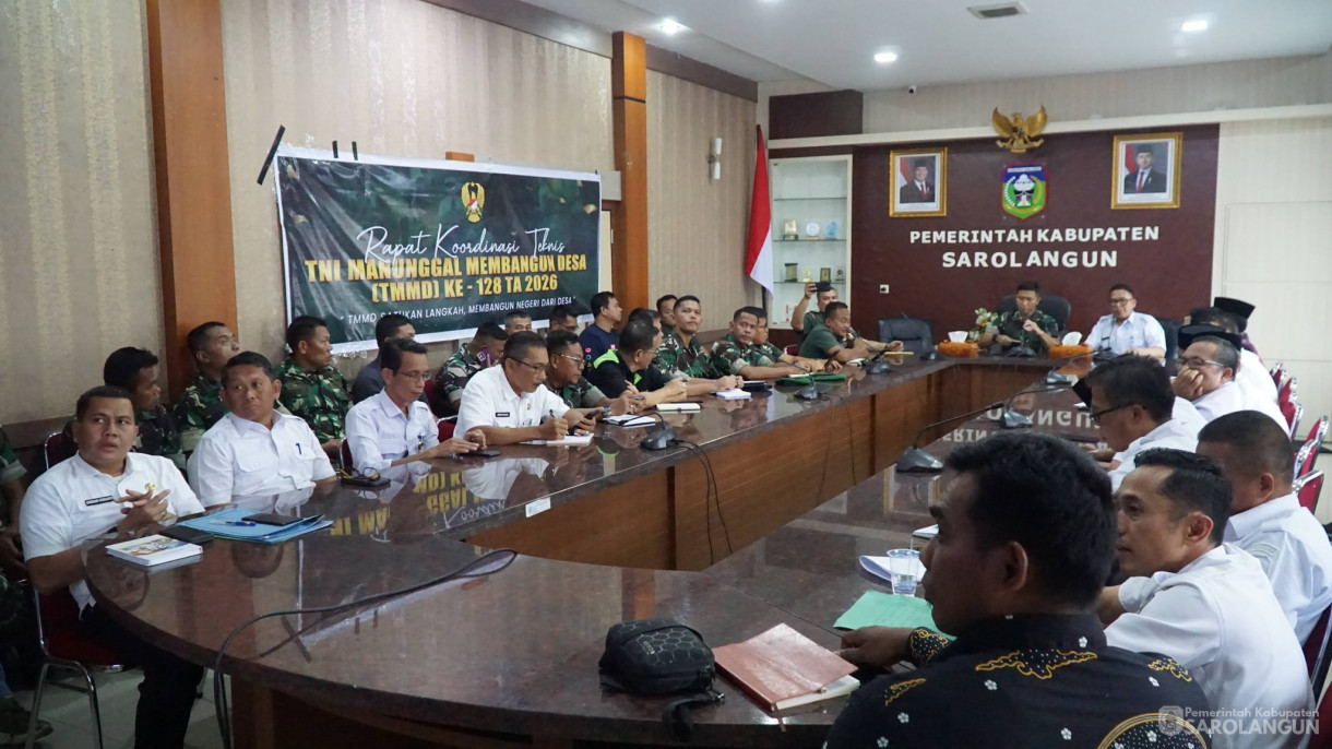 15 April 2026 Rapat Koordinasi Penyiapan TNI Manunggal Membangun Desa ke 128 TA 2026 di Ruang Pola Utama Kantor Bupati Sarolangun dihadiri Sekretaris Daerah Kabupaten Sarolangun