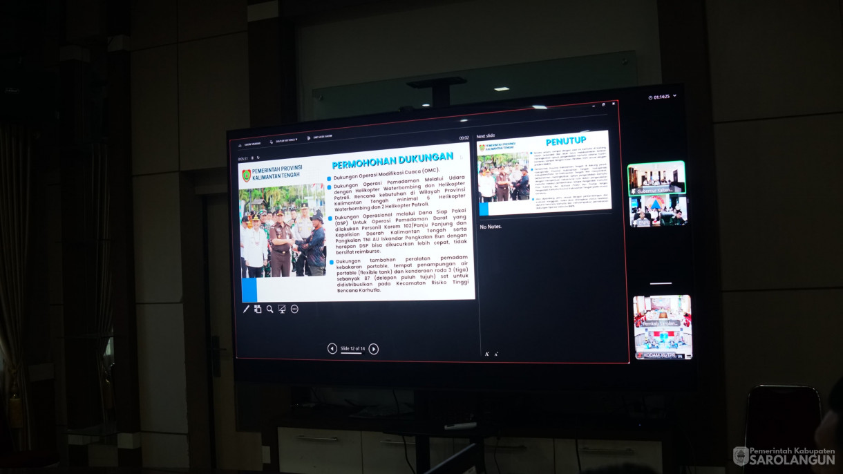 28 Juli 2025 -&nbsp;Zoom Meeting Monitoring Situasi Terkini Penanganan Karhutla Tahun 2025 di Ruang Pola Kerja Kantor Bupati Sarolangun
