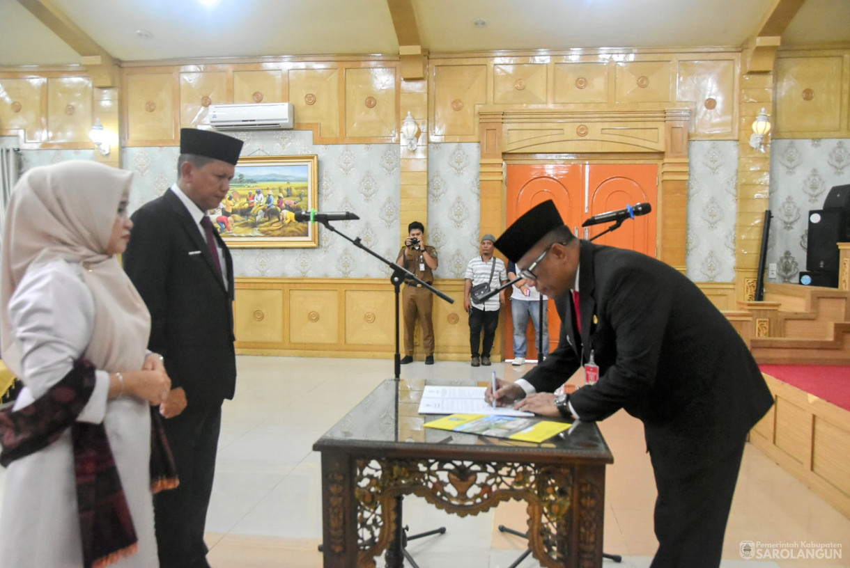 30 September 2024 -&nbsp;Pelantikan Dan Pengambilan Sumpah Janji Jabatan Penjabat Sekretaris Daerah Sarolangun, Bertempat di Aula Utama Kantor Bupati Sarolangun