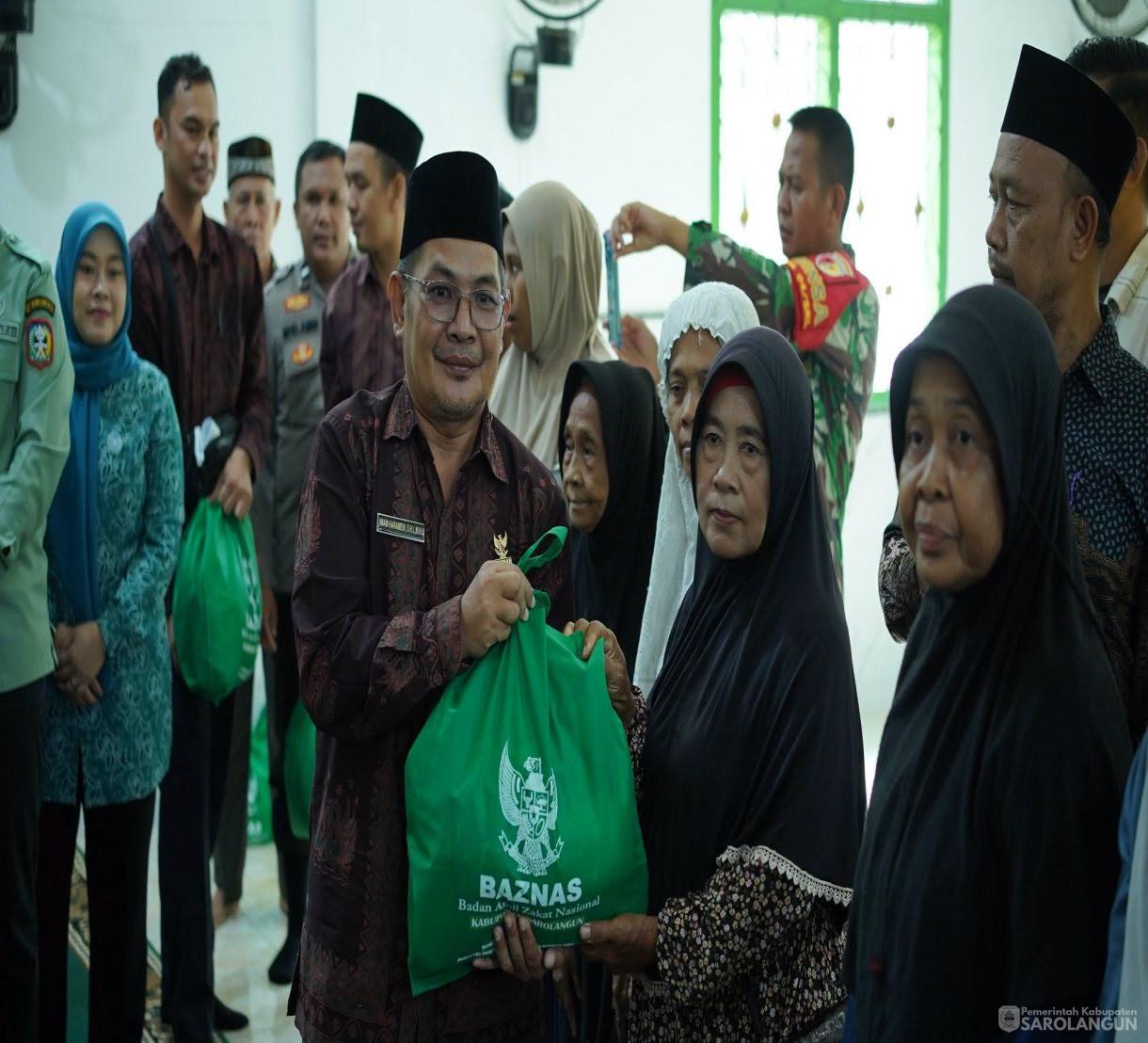 23 Juli 2026 Memberikan Paket Sembako untuk&nbsp; 100 Mustahik , dalam rangka karya bakti TNI AD Untuk rakyat Skala besar tahun 2026