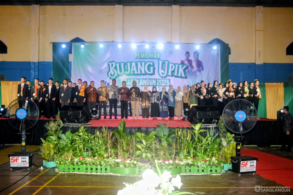 6 Oktober 2025 Pemilihan Bujang Upik Sarolangun 2025 di Lapangan Tenis Indoor KONI Sarolangun