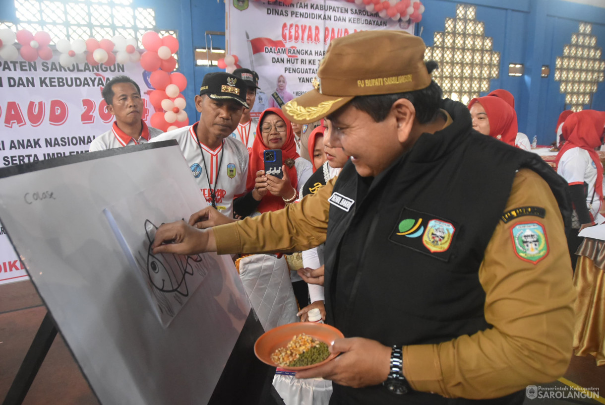 20 Agustus 2024 -&nbsp;Gebyar Bunda PAUD 2024 Dalam Rangka Memperingati Hari Anak Nasional Ke 40 Dan HUT RI Ke 79 Bertempat di Lapangan Tenis Indoor GOR Sarolangun