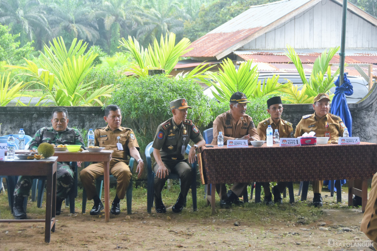 12 Februari 2024  - Meninjau Tps Beberapa Desa Di Kecamatan Singkut